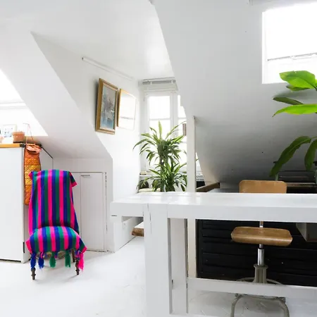 Exigehome - Joli 2 Pieces A 2 Pas Du Chateau De Daire