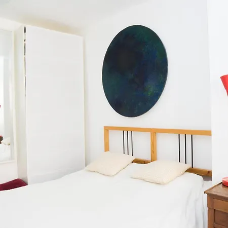 Exigehome - Joli 2 Pieces A 2 Pas Du Chateau De